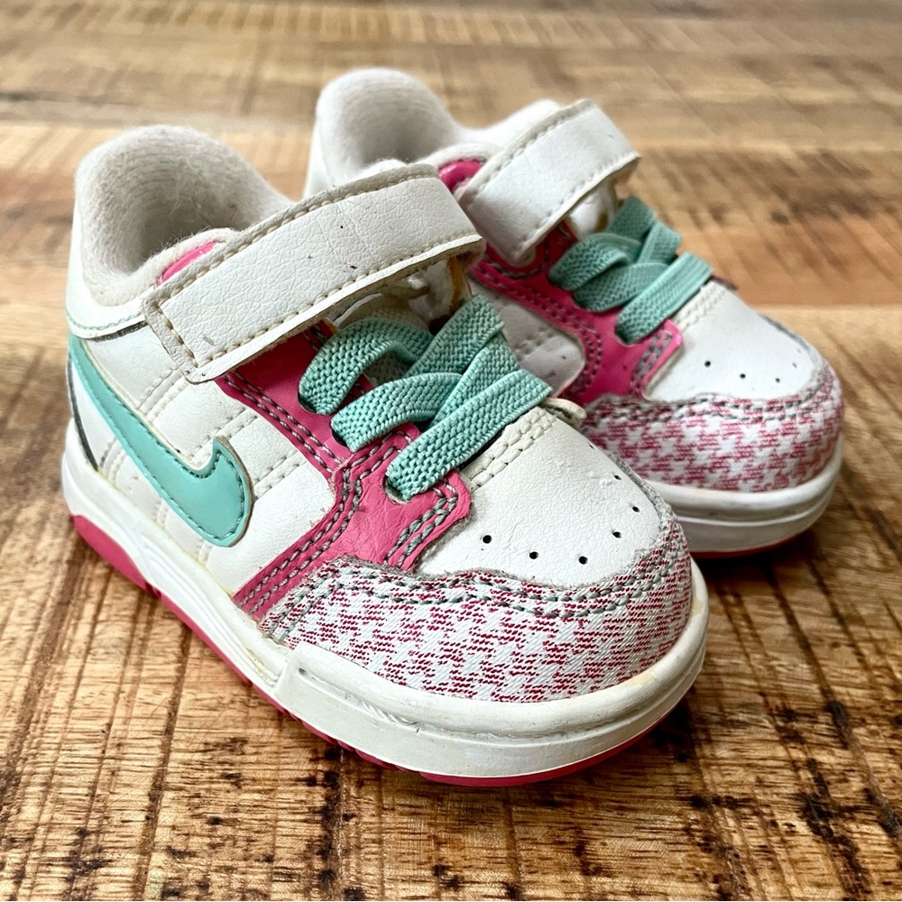 Nike Kids White Pink Teal Sneakers